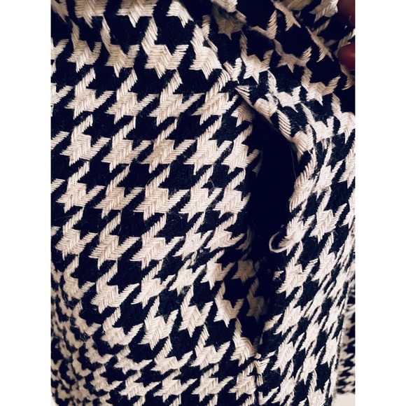 Classic Houndstooth Checkered Pea Coat - Picture 5 of 6